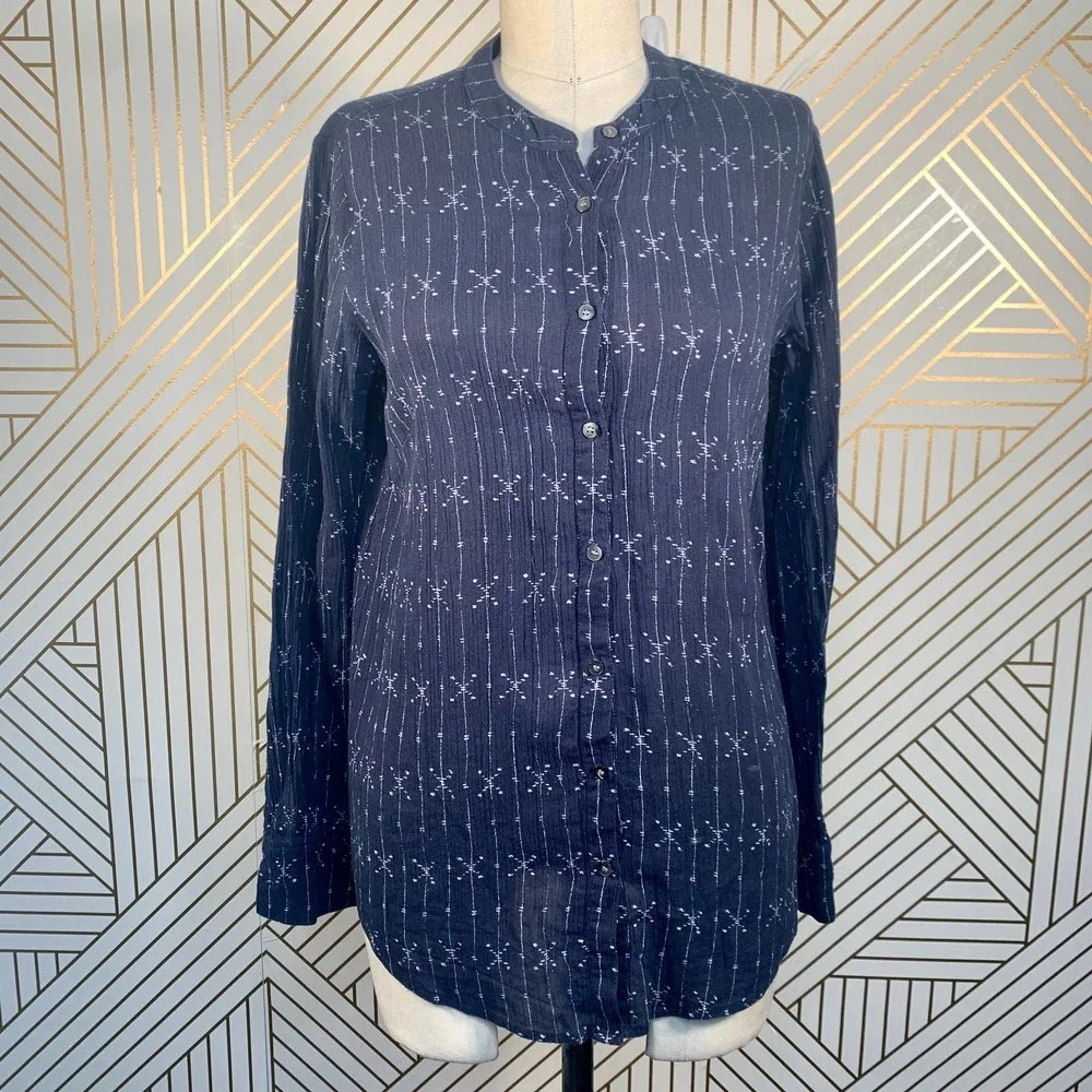 Julie Fagerholt Heartmade Navy Blue Collarless Top